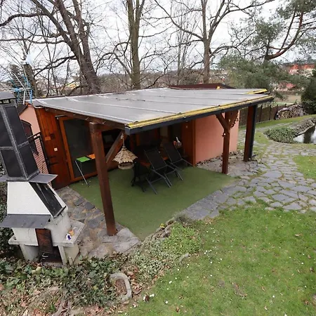 Bungalov U Draka Vresina Apartment