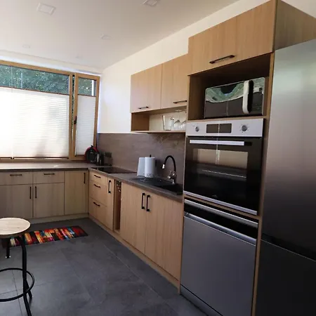 Bungalov U Draka Vresina Apartment *